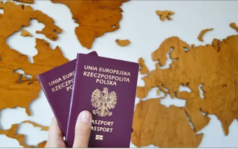 Ile czekaliście na paszport? Sprawdź czas oczekiwania w Polsce