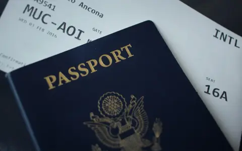 Czy przy zakupie biletu lotniczego potrzebny jest paszport Ryanair? Sprawdź!