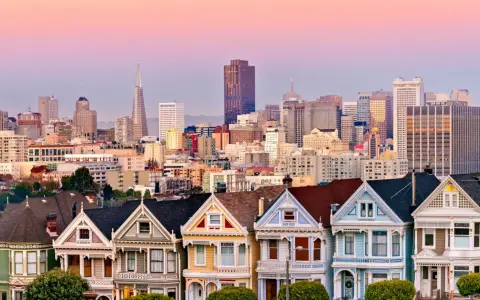 Czy w San Francisco jest bezpiecznie? Poznaj ryzykowne dzielnice i porady