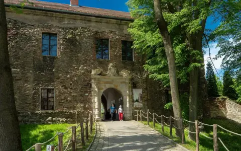 Toszek atrakcje: odkryj niezwykłe miejsca, które musisz zobaczyć