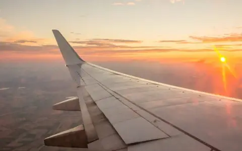 Ile trwa lot z Polski do Kenii? Sprawdź czas przelotu i trasy