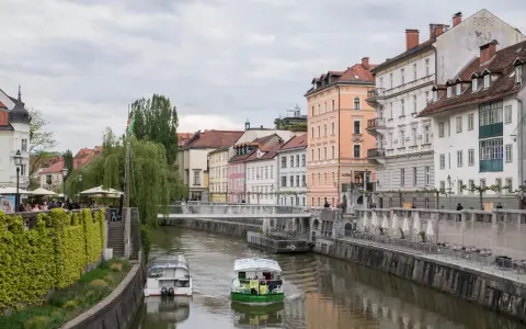 Słowenia czy potrzebny paszport? Odkryj, co musisz wiedzieć przed podróżą
