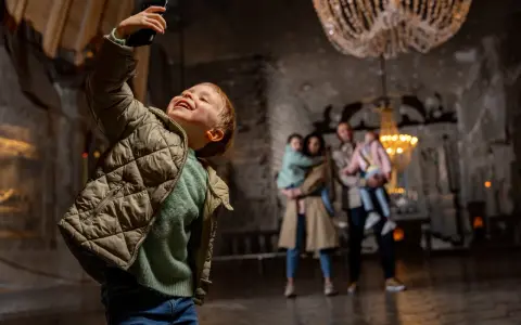 dziecko w kopalni soli wieliczka