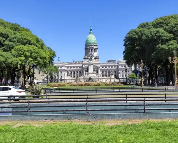 Czy Buenos Aires jest bezpiecznie? Odkryj, co musisz wiedzieć przed podróżą