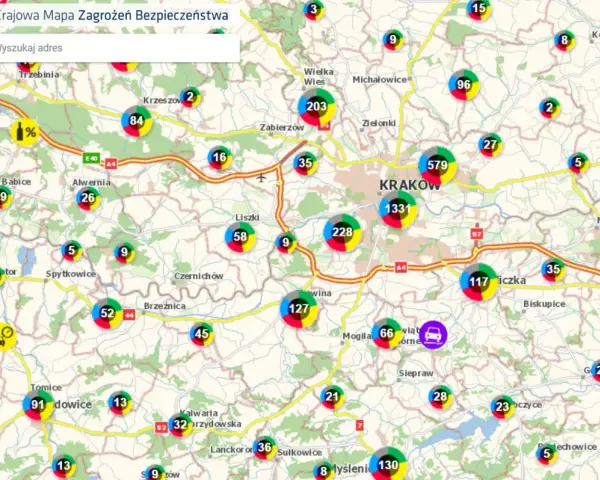 Mapa zagrożeń bezpieczeństwa pokazuje, czy Polska jest bezpieczna. Widoczne są punkty z liczbami, wskazujące na różne zdarzenia.