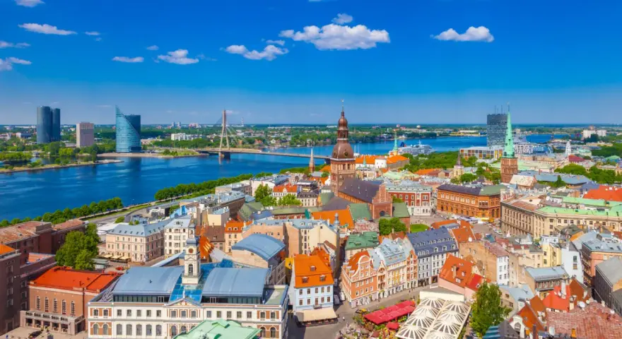 Czy w Rydze jest bezpiecznie? Odkryj zagrożenia i porady dla turystów